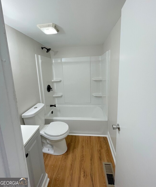 Building Photo - 52 Sunrise Cir