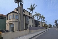 Building Photo - 123 10th St