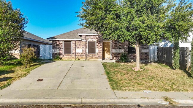 Primary Photo - 1525 Cozumel Dr