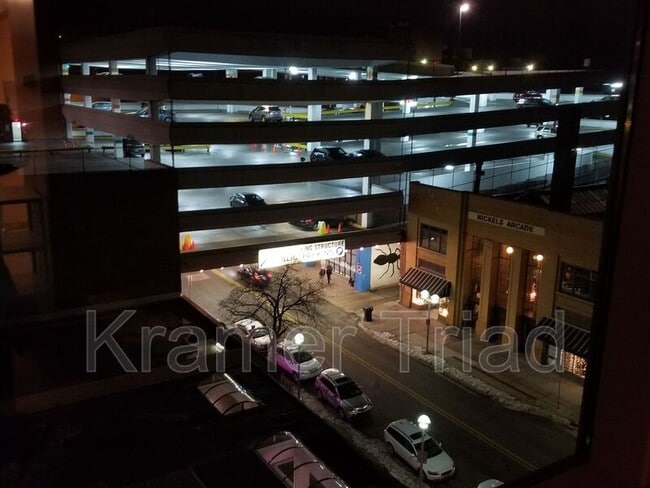 Building Photo - 555 E William St