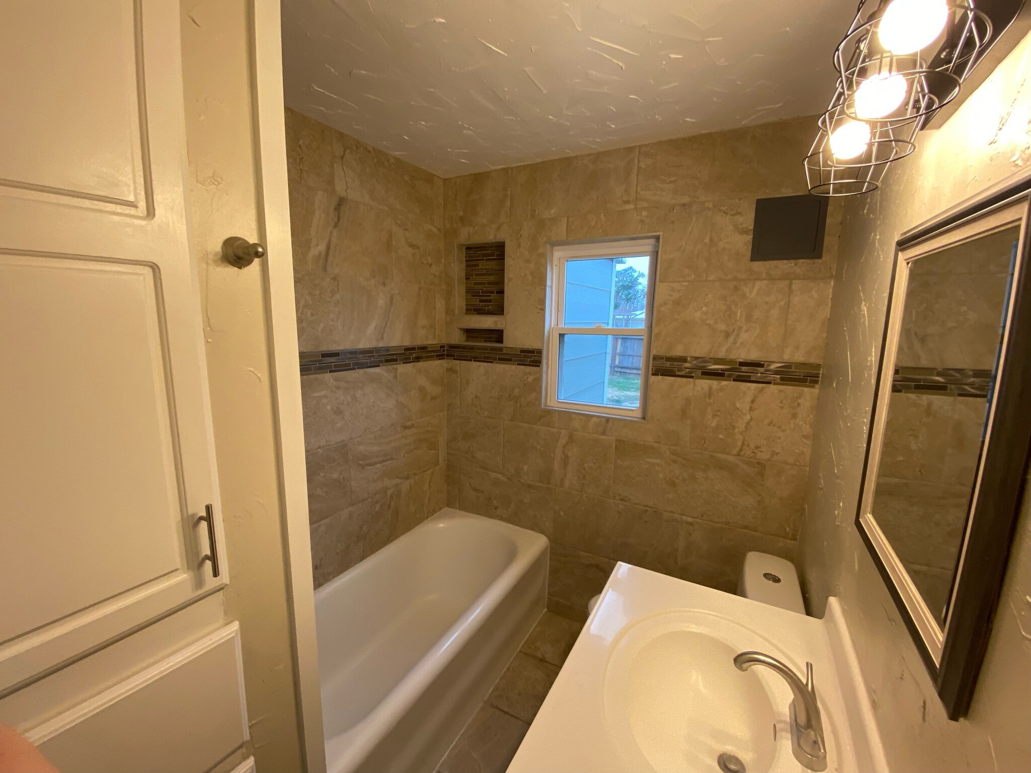 Bathroom - 2502 Iola Ave
