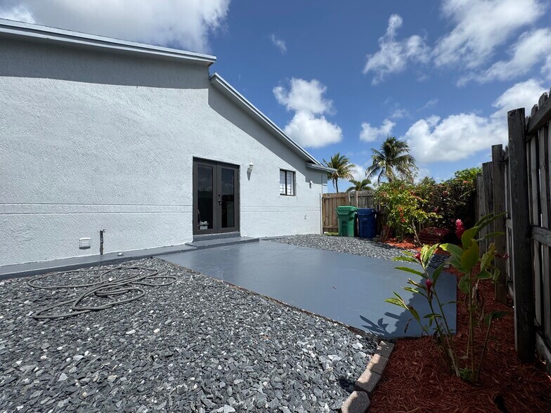 Building Photo - 12237 SW 193rd St