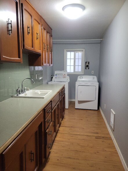 Building Photo - 7417 170th Ave NE