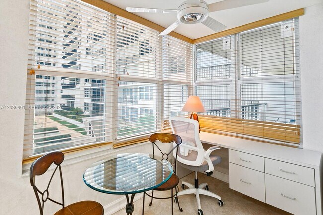 Building Photo - 4280 Galt Ocean Dr
