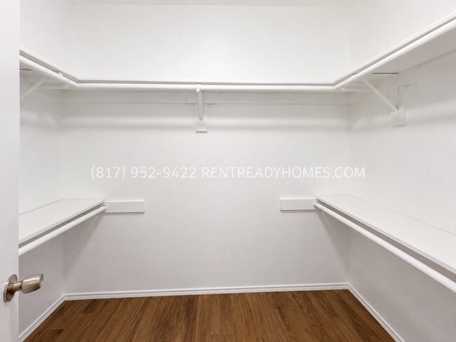 Building Photo - 10308 Oak Branch Ln