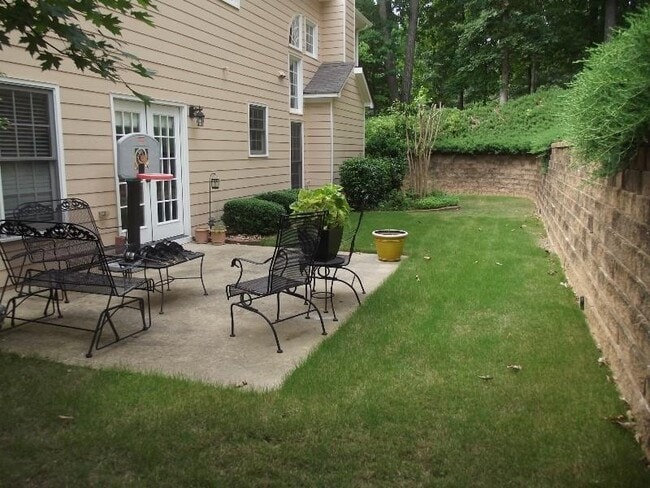 Building Photo - 4324 Canaan Way NE