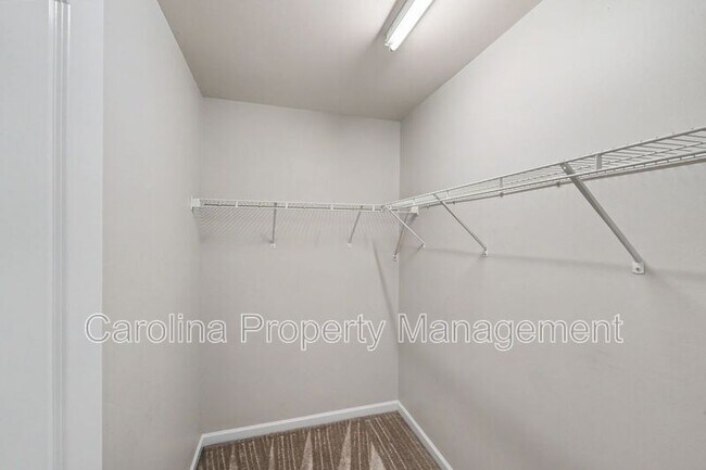 Building Photo - 13983 Singleleaf Lane
