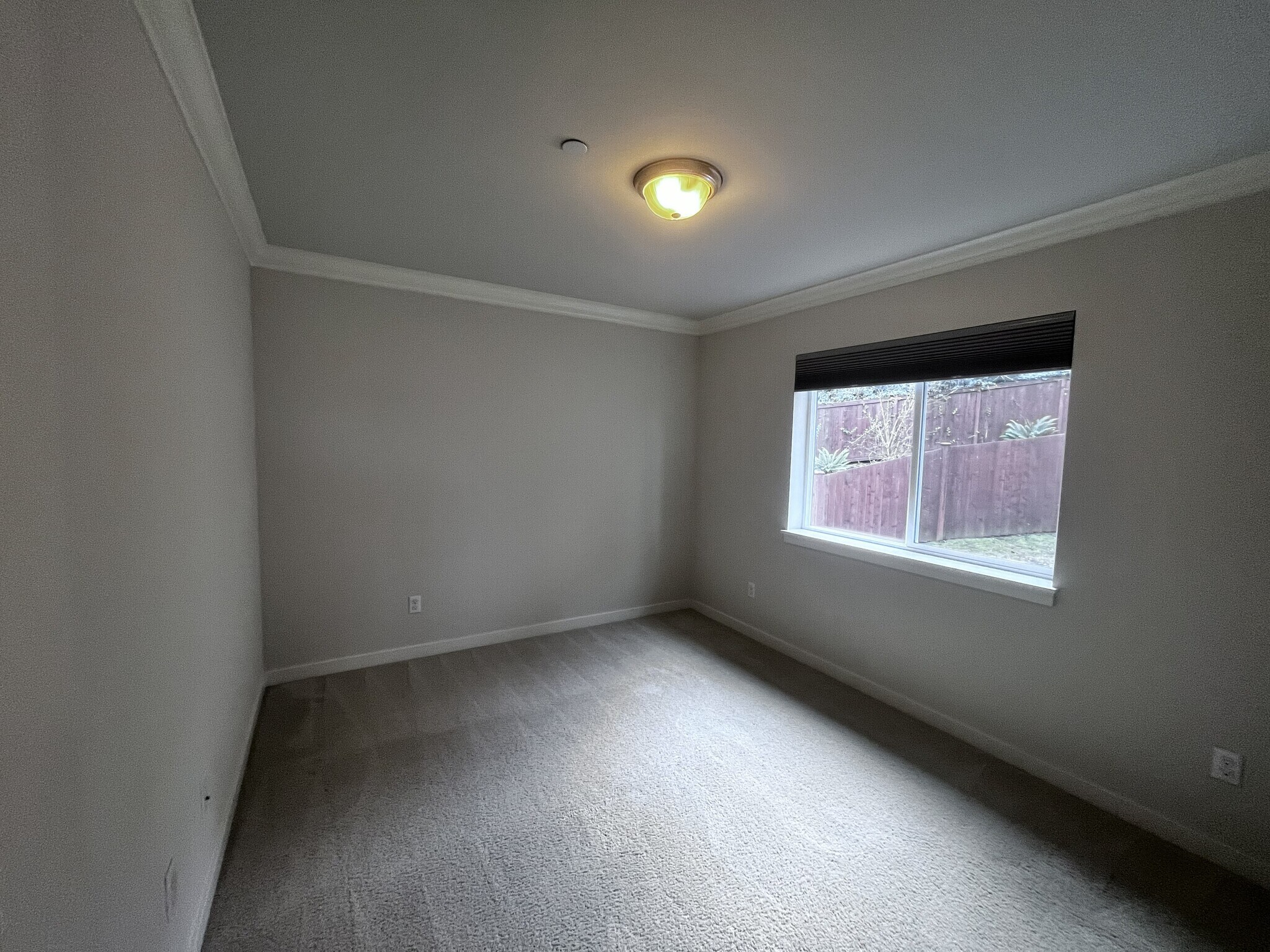 Building Photo - 17312 122nd Ave NE