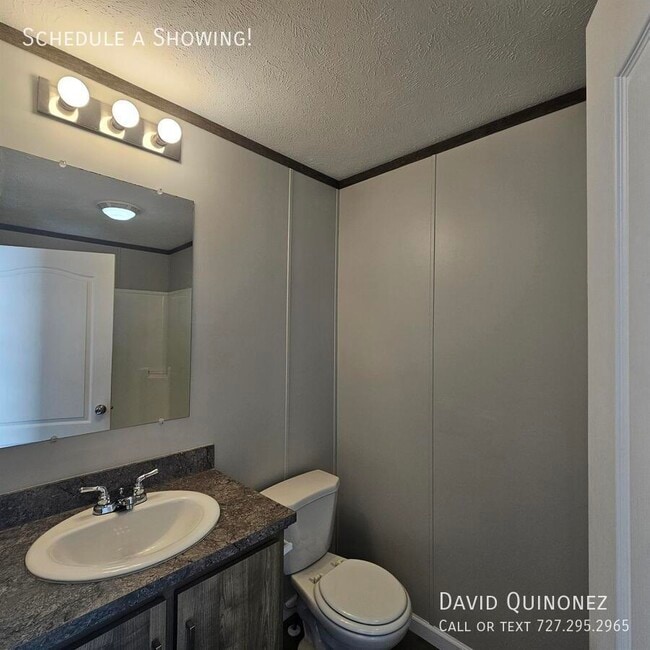 Building Photo - 5705 Heather View Ln