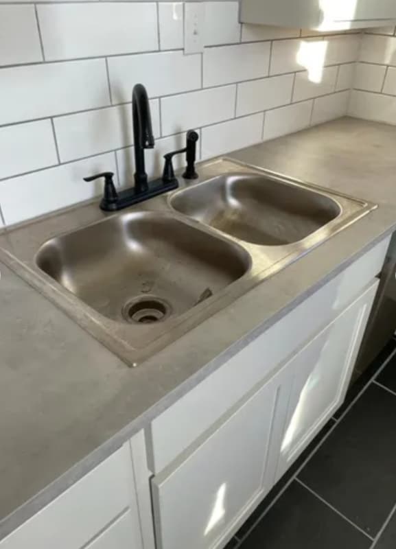 Building Photo - 86 Penney Ave