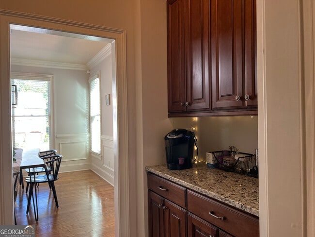 Building Photo - 7955 Magnolia Square