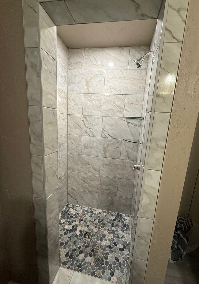 Building Photo - 314 W Illinois Ave