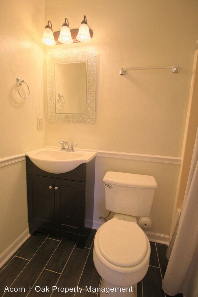 Building Photo - 3 br, 2 bath House - 2511 Mahala Dr.