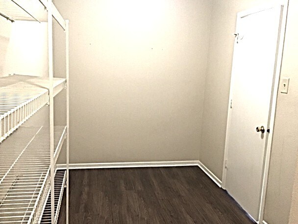 Building Photo - 14438 Banister Dr