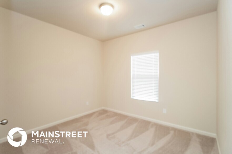 Building Photo - 85 Ashley Trace