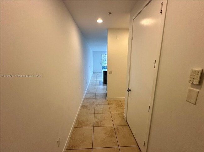 Building Photo - 2579 SW 81st Terrace