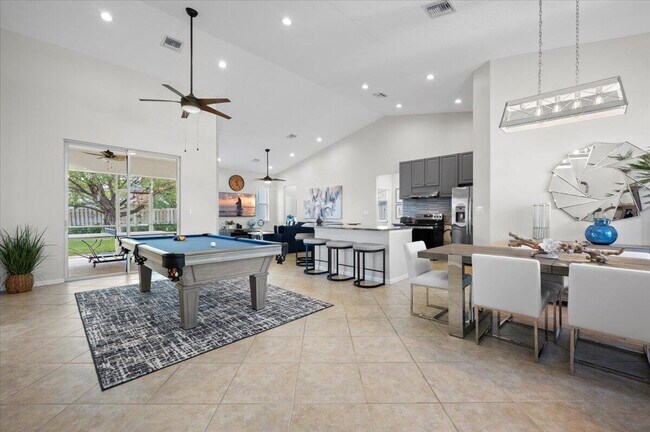 Building Photo - 13866 Geranium Pl