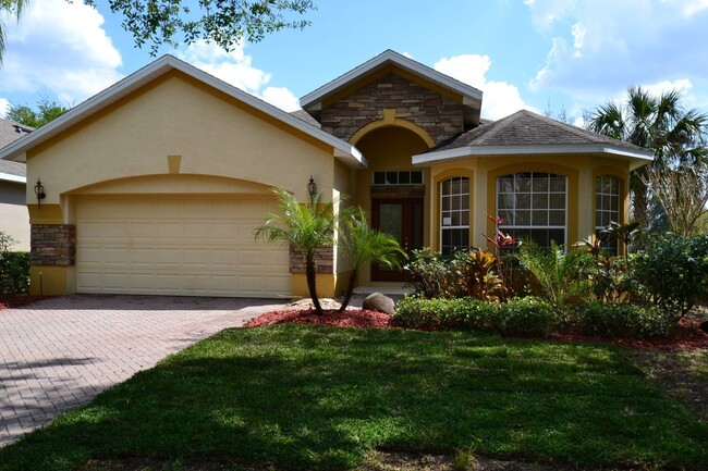 Primary Photo - Fantastic 4 BR Lakefront Pool home zoned f...