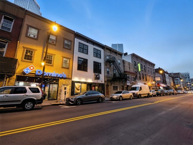 Building Photo - 633 Newark Ave
