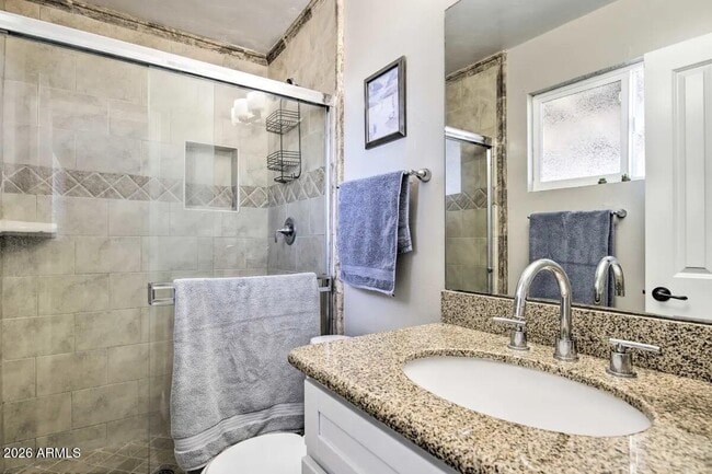 Building Photo - 609 S Priest Dr