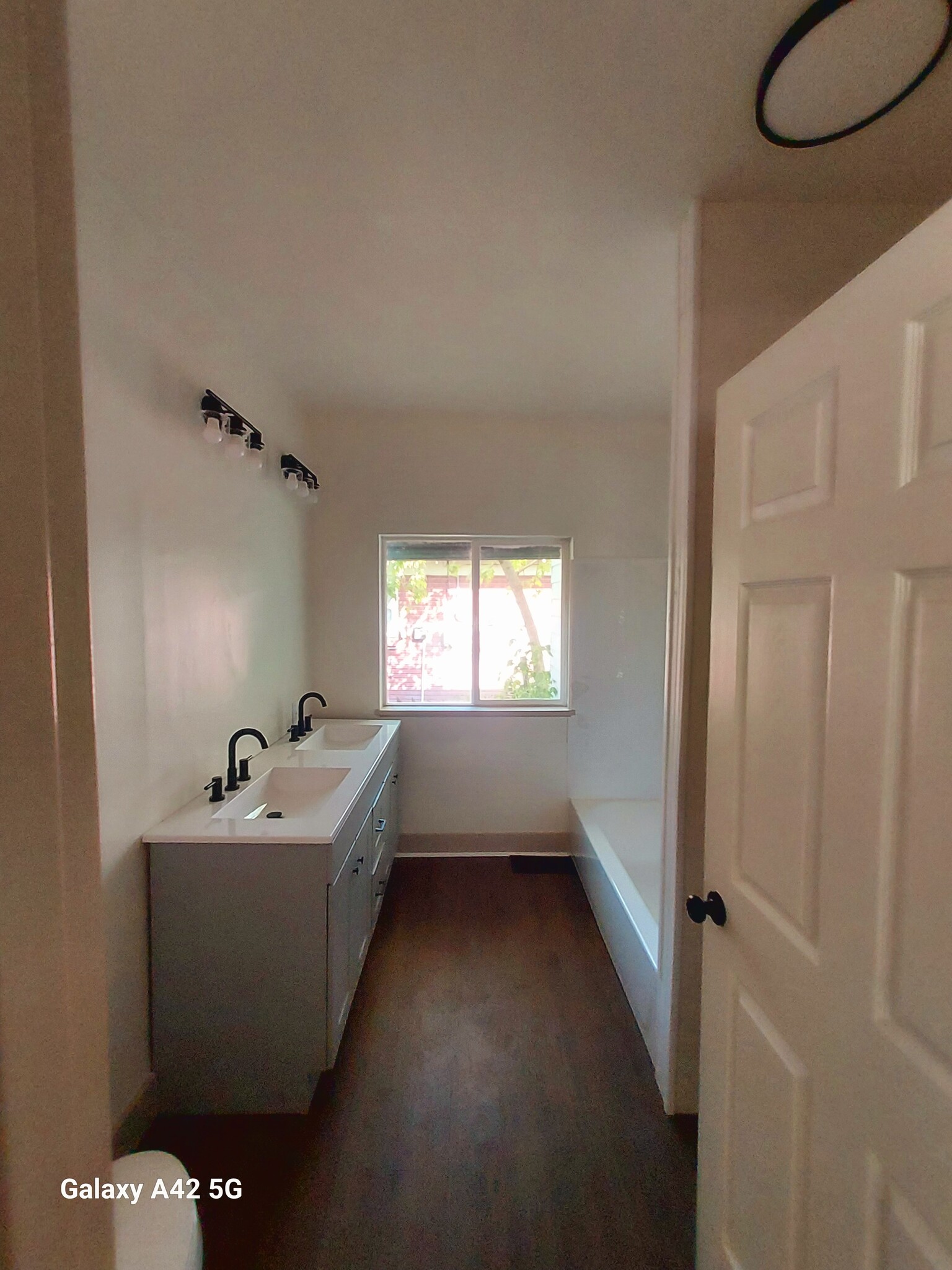 Bathroom 2 - 344 N Grant Ave