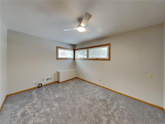 Building Photo - 2092 Bush Ave E