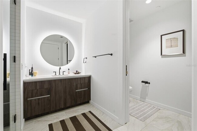 Building Photo - 777 3rd Ave N