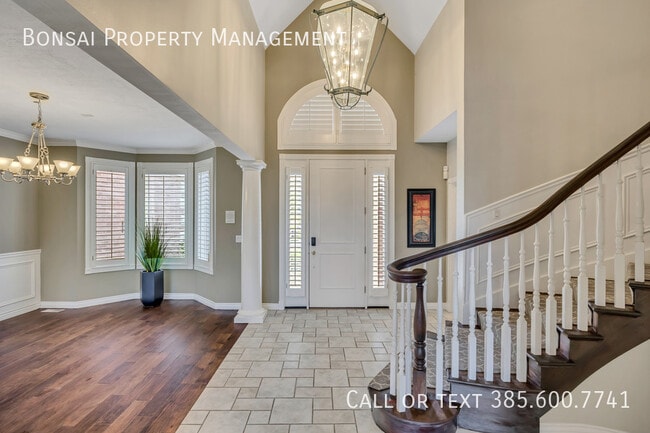 Building Photo - 11291 Palisade View Dr