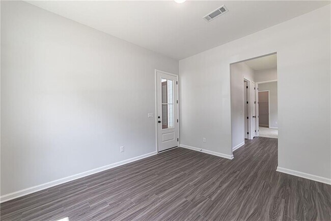 Building Photo - 212 Birchwood Row