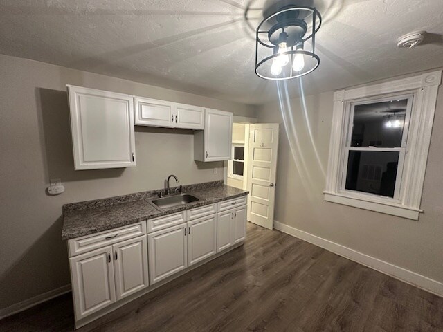 Primary Photo - 16 Bradley St