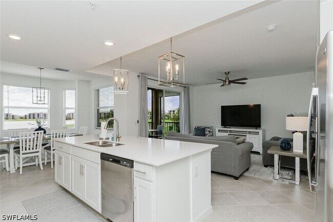 Building Photo - 5749 Double Eagle Cir
