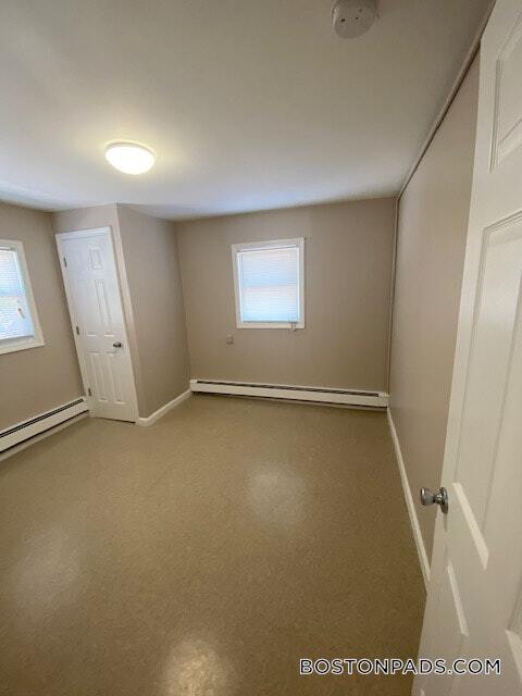 Building Photo - 66 Batchelder St