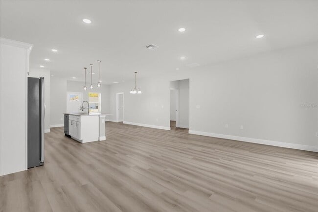 Building Photo - 4795 SW 142nd Place Rd