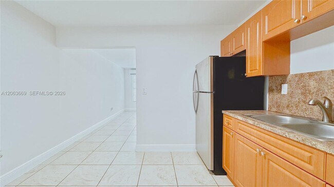 Building Photo - 286 NW 39th St