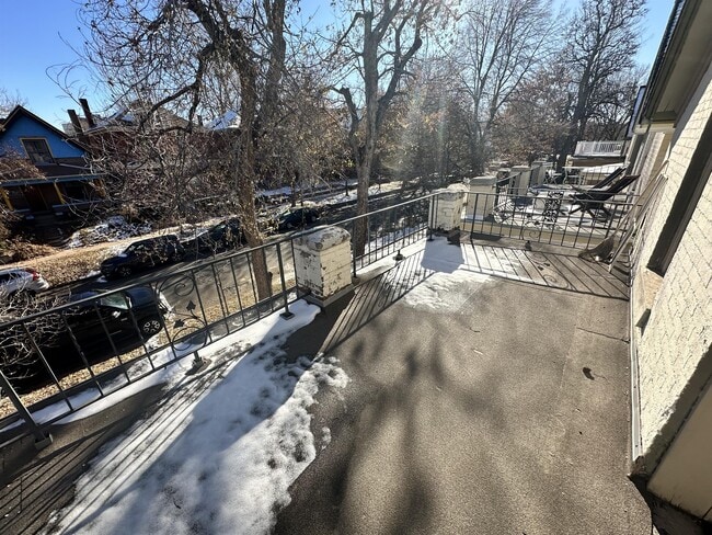 Building Photo - 2065 Emerson St