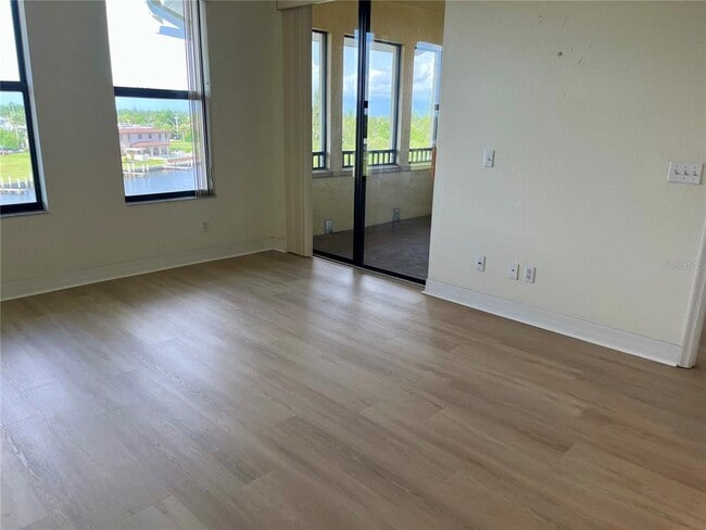 Building Photo - 1340 Rock Dove Ct