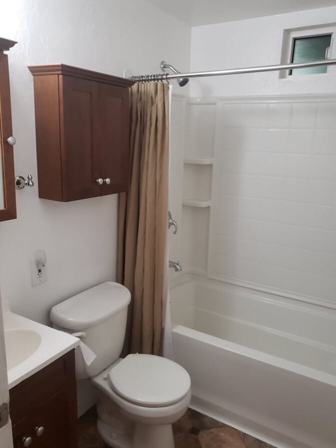 bathroom - 4553 Canyon Loop