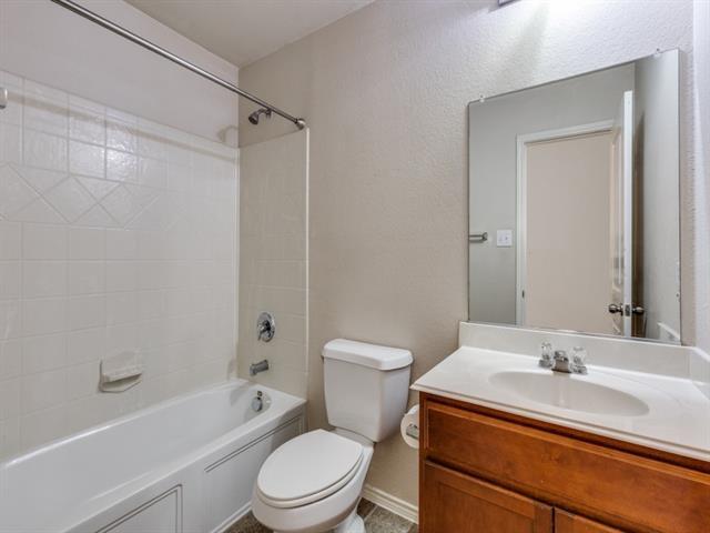 Building Photo - 14013 San Christoval Pass