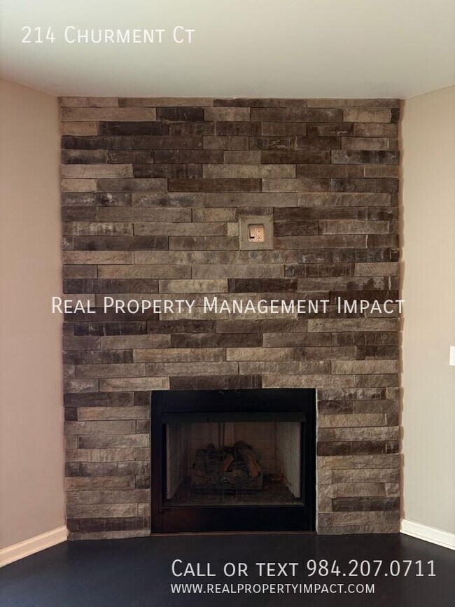 Building Photo - 214 Churment Ct