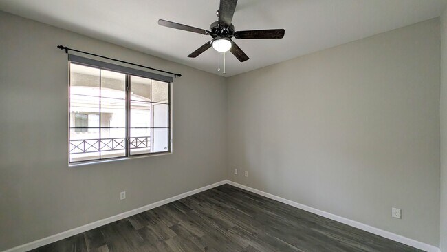 Building Photo - 1 Bedroom Condo in the Solana Townhome Community Near E Baseline Rd and S Higley Rd!