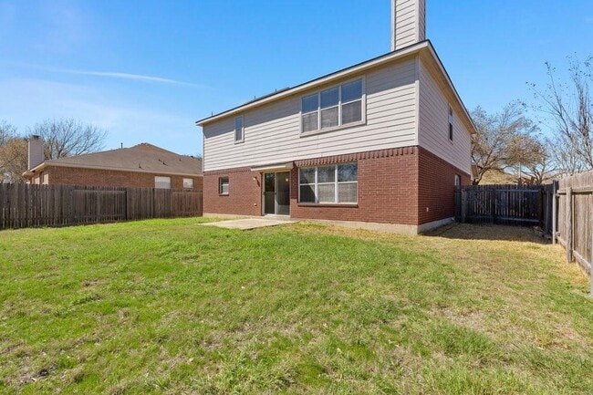 Building Photo - 1216 Mathias St