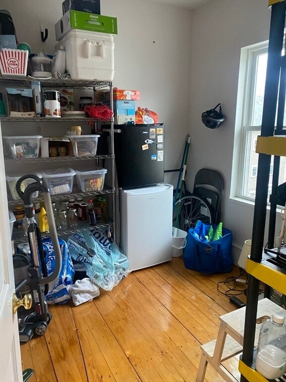 Building Photo - 44 Mozart St