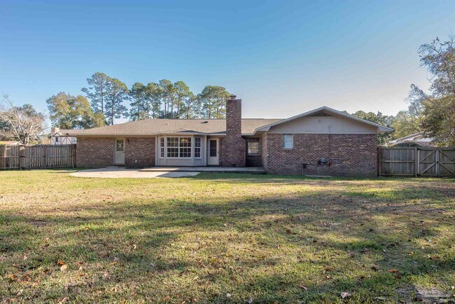 Building Photo - 8238 Li Fair Dr