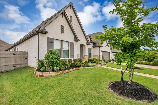 Building Photo - 17415 Violet Vineyard St