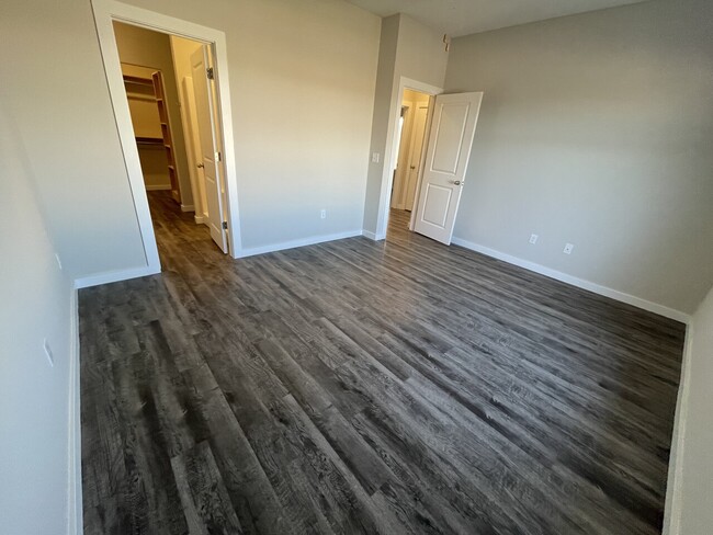 Building Photo - Goddard Duplex