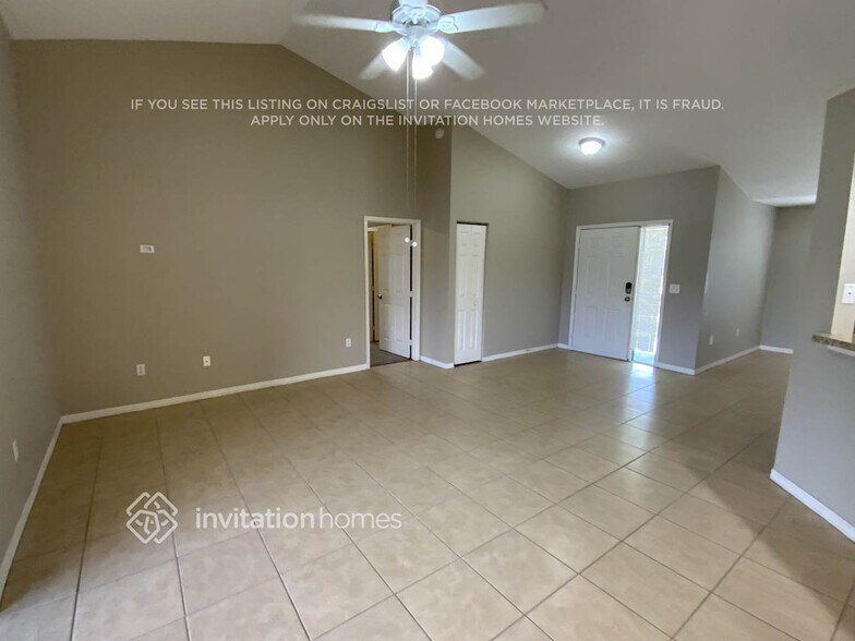 Building Photo - 4819 Balsam Dr