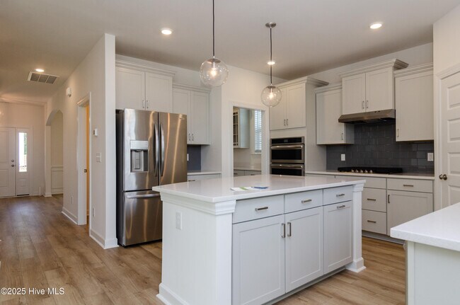 Building Photo - 2152 Star Shower Wy