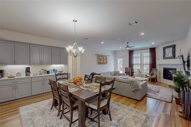 Building Photo - 12116 Howell Ct