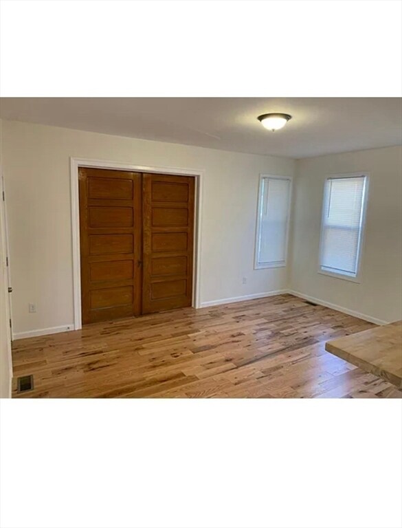 Building Photo - 405 Front St