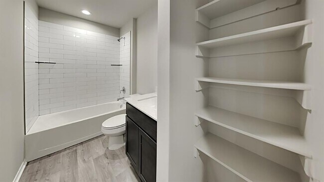 Building Photo - 2513 Billie Ln.
